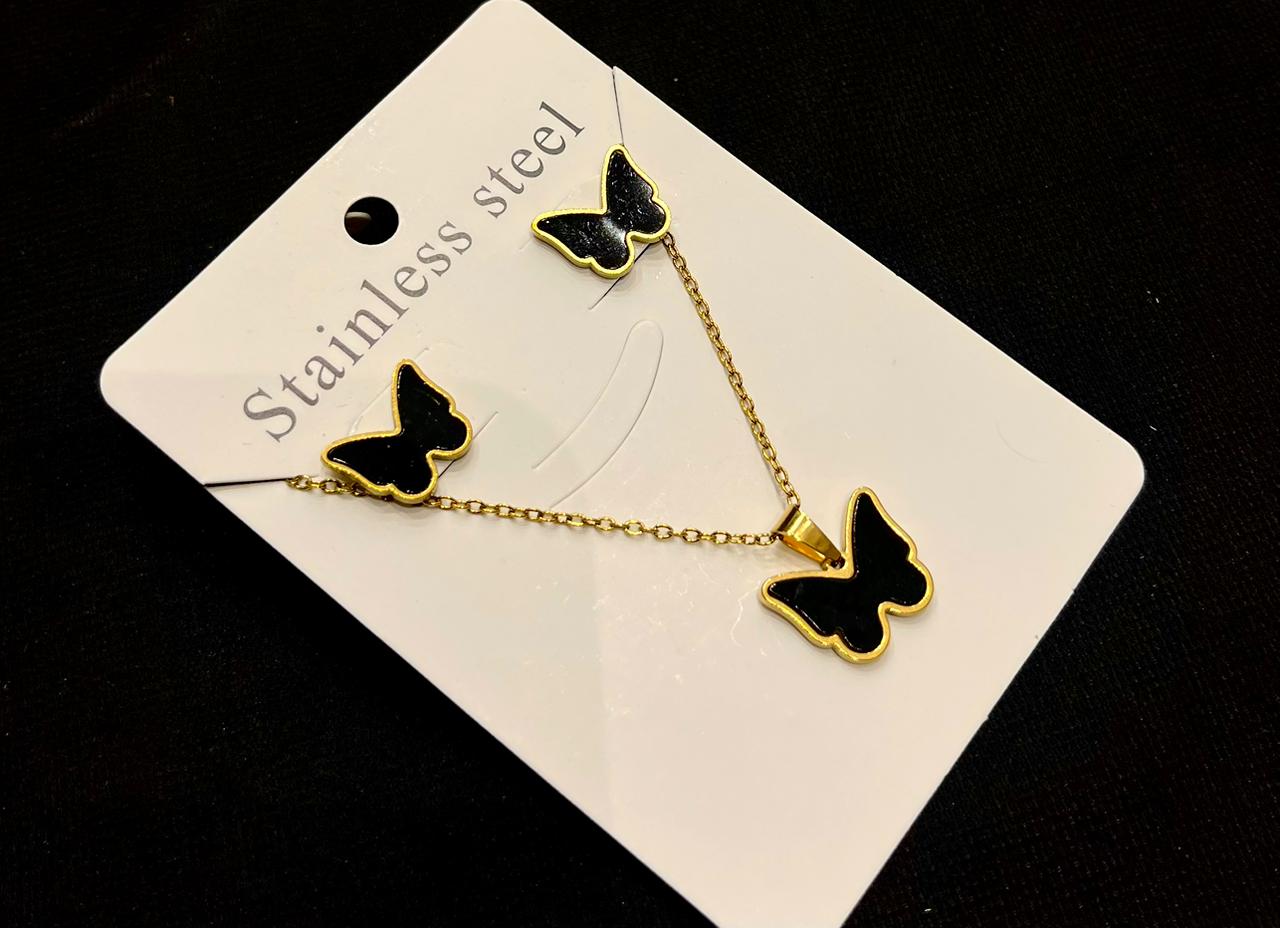 Premium Butterfly (Studs & Pendent set)