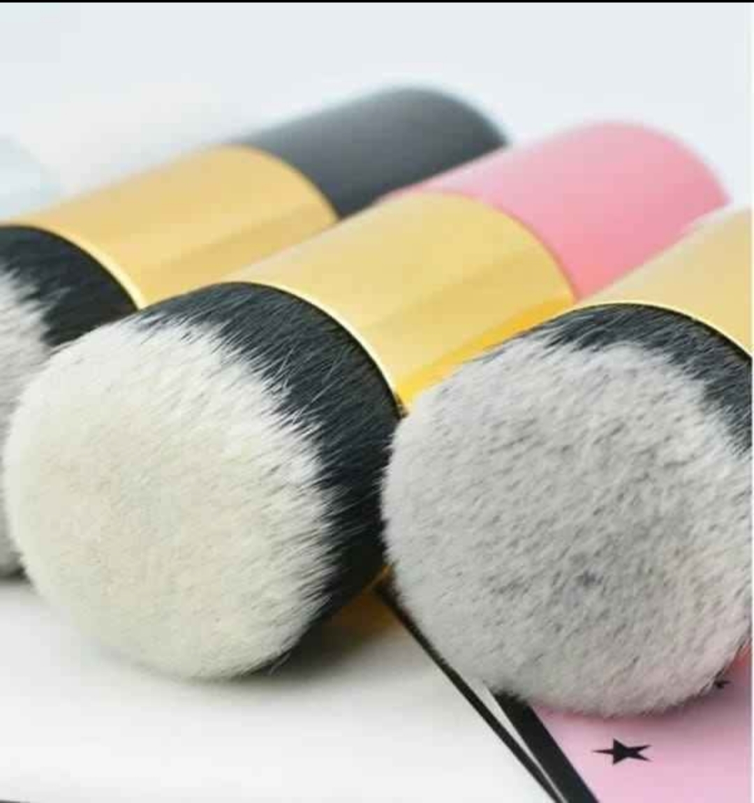 Multi-Use Make Up Brush - Image 3